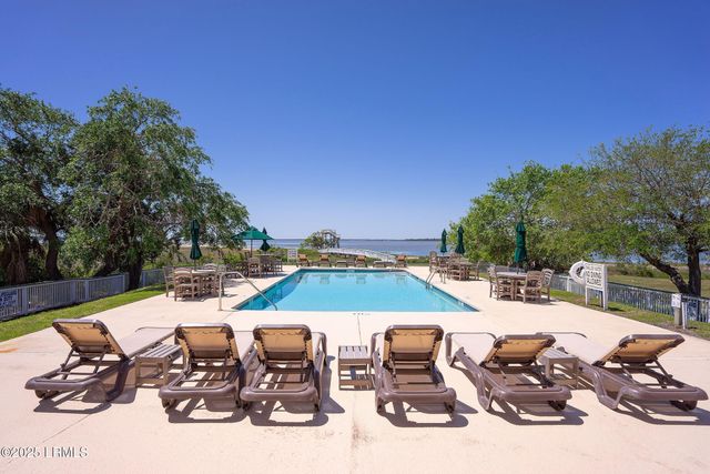 81 Bermuda Downs, St. Helena Island, SC 29920