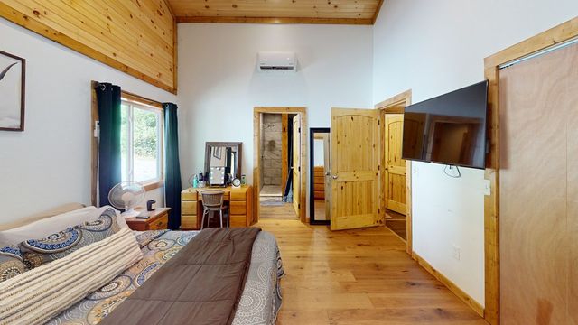 2555 Junaluska Road, Andrews, NC 28901