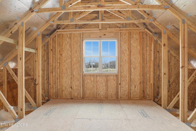 8167 Nubbin Ridge Rd, Knoxville, TN 37919