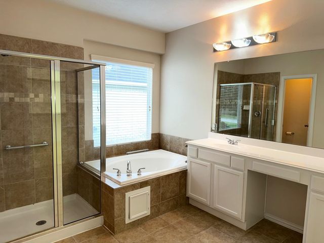 1618 Beau Rivage, Conroe, TX 77304