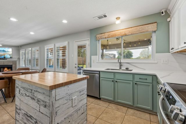 14037 Fontana Road, Fort Worth, TX 76262