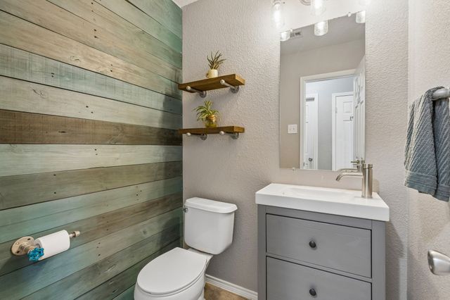 14037 Fontana Road, Fort Worth, TX 76262