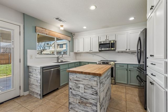 14037 Fontana Road, Fort Worth, TX 76262