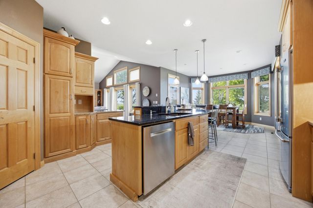 4847 2nd Street SW, Moorhead, MN 56560