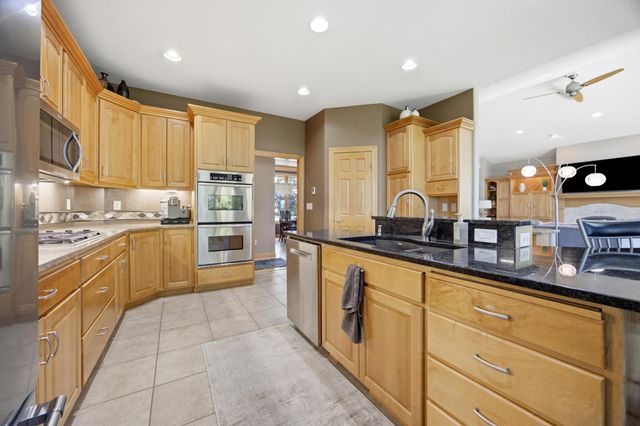 4847 2nd Street SW, Moorhead, MN 56560