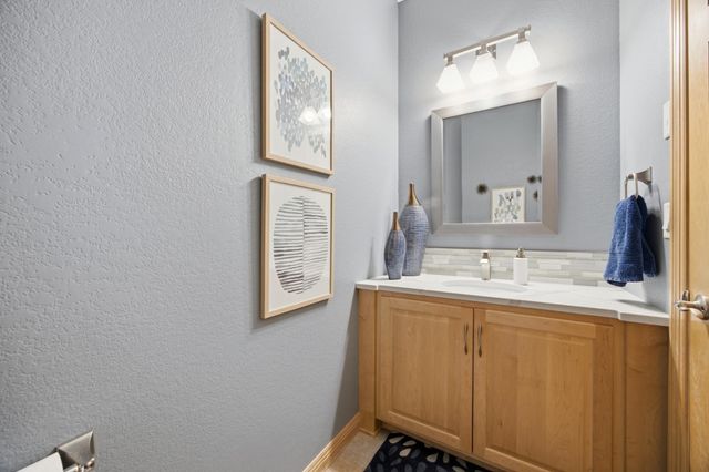 4847 2nd Street SW, Moorhead, MN 56560