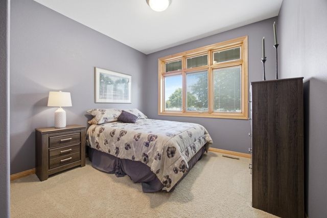4847 2nd Street SW, Moorhead, MN 56560