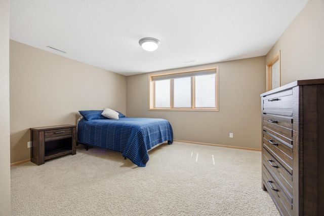 4847 2nd Street SW, Moorhead, MN 56560