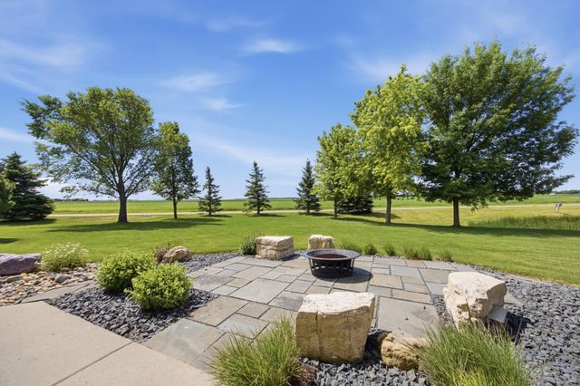4847 2nd Street SW, Moorhead, MN 56560
