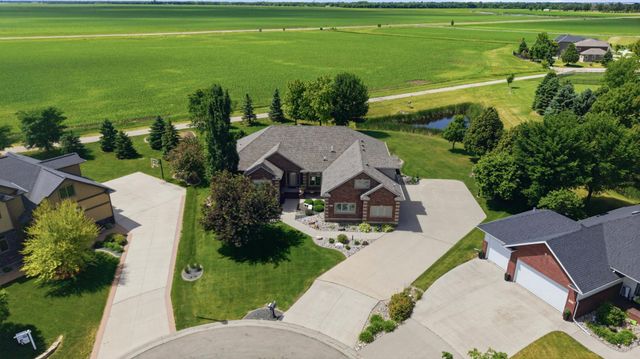 4847 2nd Street SW, Moorhead, MN 56560
