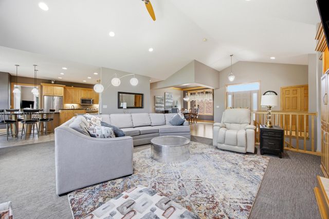 4847 2nd Street SW, Moorhead, MN 56560