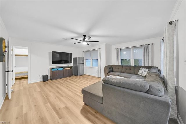 604 Glasgow ST, Chesapeake, VA 23322