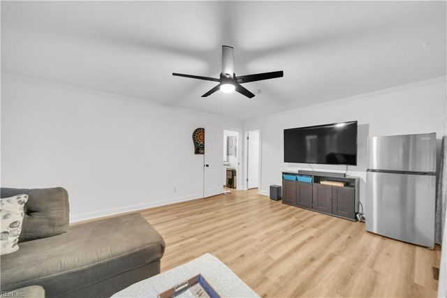 604 Glasgow ST, Chesapeake, VA 23322