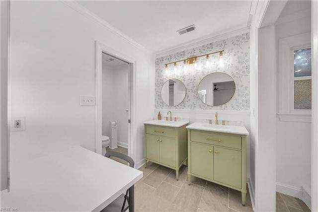 604 Glasgow ST, Chesapeake, VA 23322