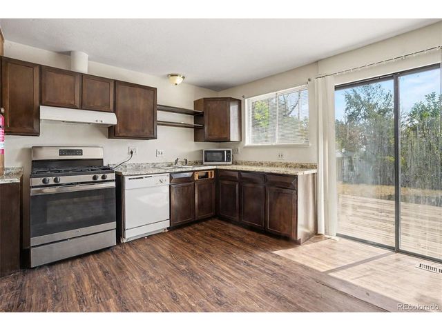 3034 S Laredo Cir, Aurora, CO 80013