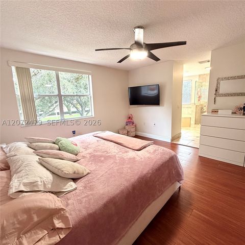12672 NW 11th Ct, Sunrise, FL 33323