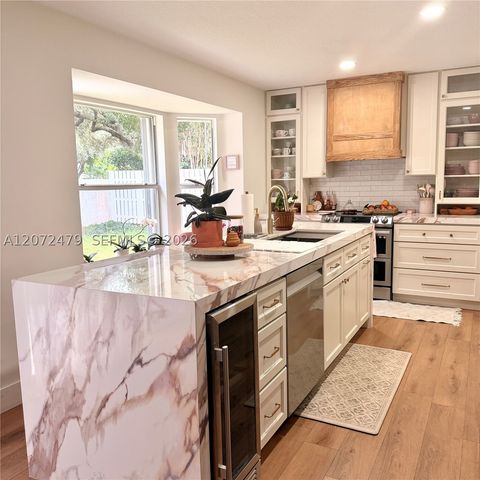 12672 NW 11th Ct, Sunrise, FL 33323