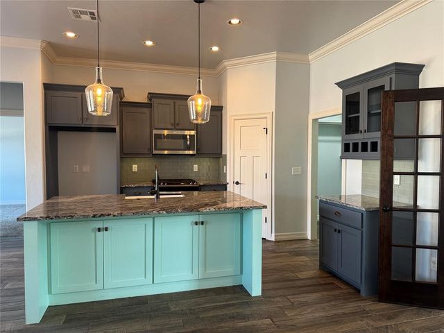 8409 NW 133rd Street, Oklahoma City, OK 73142