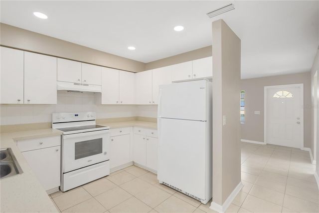 6313 S CLARK AVENUE, Tampa, FL 33616