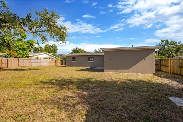 6313 S CLARK AVENUE, Tampa, FL 33616