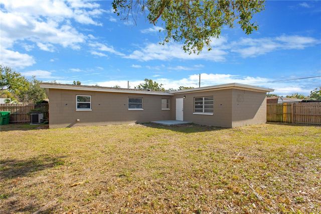 6313 S CLARK AVENUE, Tampa, FL 33616