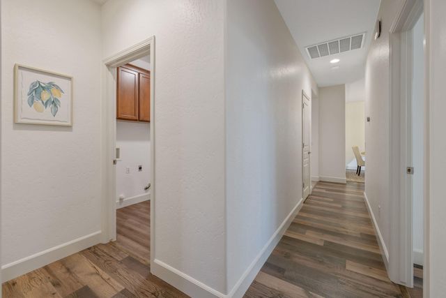 2192 N Weyrich Court, Tulare, CA 93274