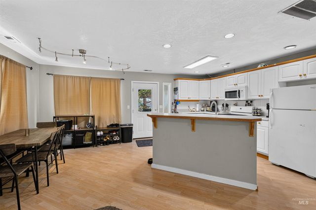2805 W Moore St, Boise, ID 83702