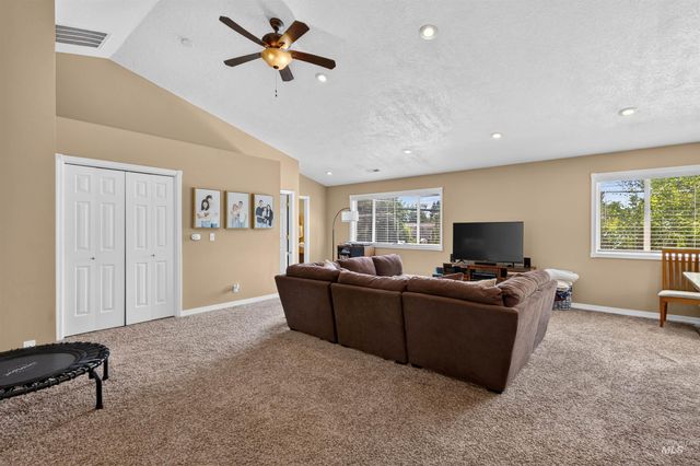 2805 W Moore St, Boise, ID 83702