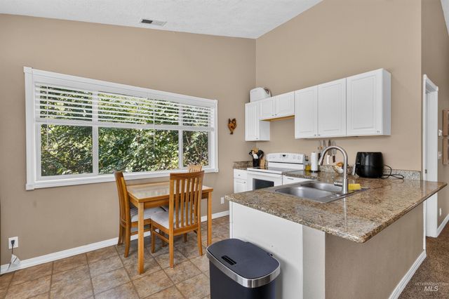 2805 W Moore St, Boise, ID 83702