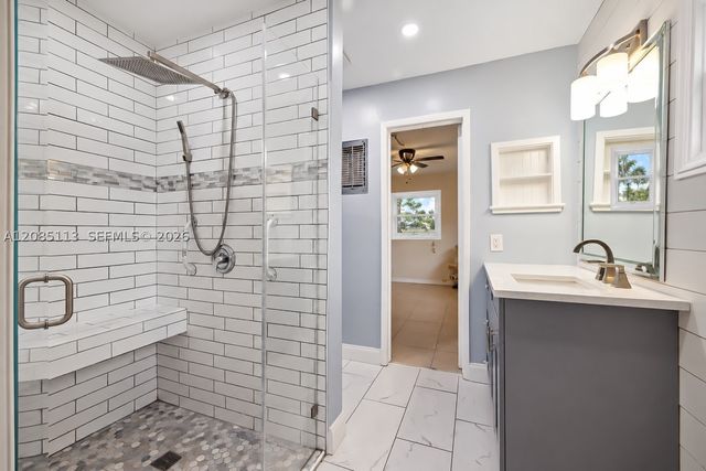 890 NW 65th Ave, Plantation, FL 33317