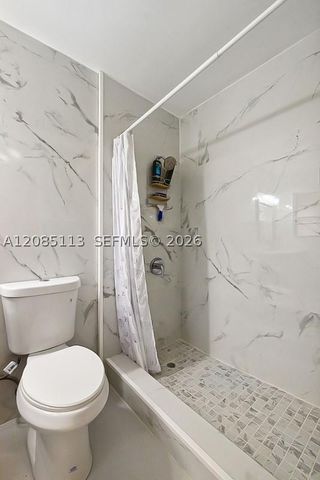 890 NW 65th Ave, Plantation, FL 33317