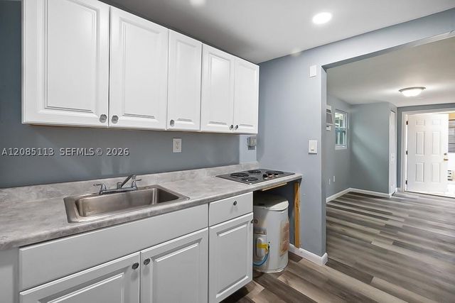 890 NW 65th Ave, Plantation, FL 33317