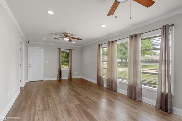 1328 Mark Avenue, Bossier City, LA 71112