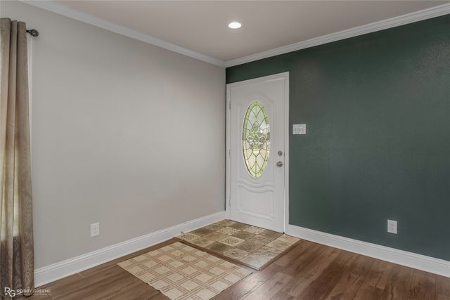 1328 Mark Avenue, Bossier City, LA 71112