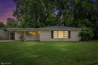 1328 Mark Avenue, Bossier City, LA 71112