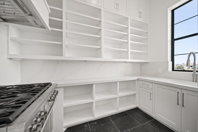 4610 Sunset Circle, Sugar Land, TX 77479