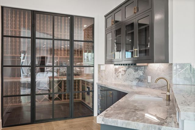 4610 Sunset Circle, Sugar Land, TX 77479