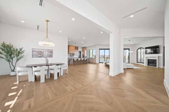 4610 Sunset Circle, Sugar Land, TX 77479