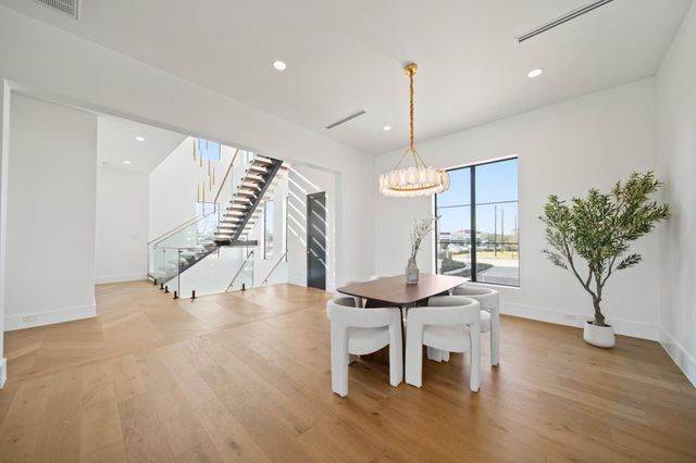 4610 Sunset Circle, Sugar Land, TX 77479