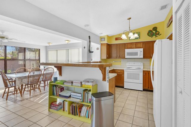 3902 Shore Dr., Saint Augustine, FL 32086