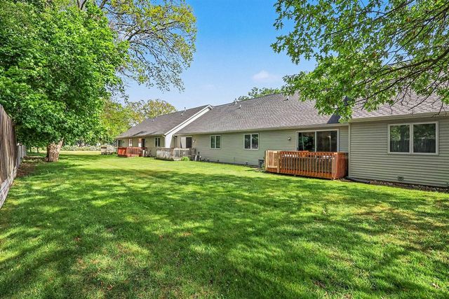 321 Nestlewood Drive, Holland, MI 49424