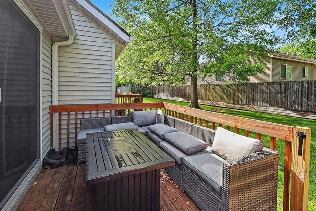321 Nestlewood Drive, Holland, MI 49424