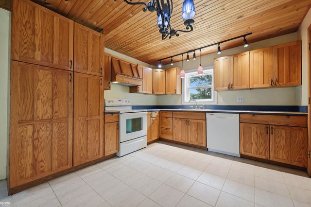 8938 Marsh Road, Clay, MI 48001