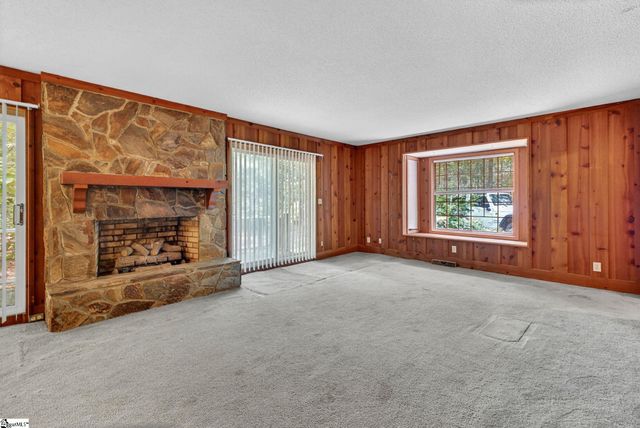 291 Dean Road, Greer, SC 29651