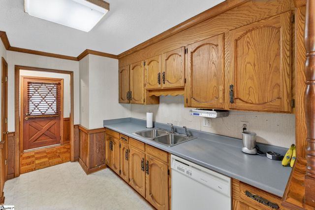 291 Dean Road, Greer, SC 29651