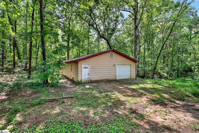 291 Dean Road, Greer, SC 29651