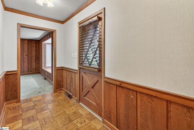 291 Dean Road, Greer, SC 29651