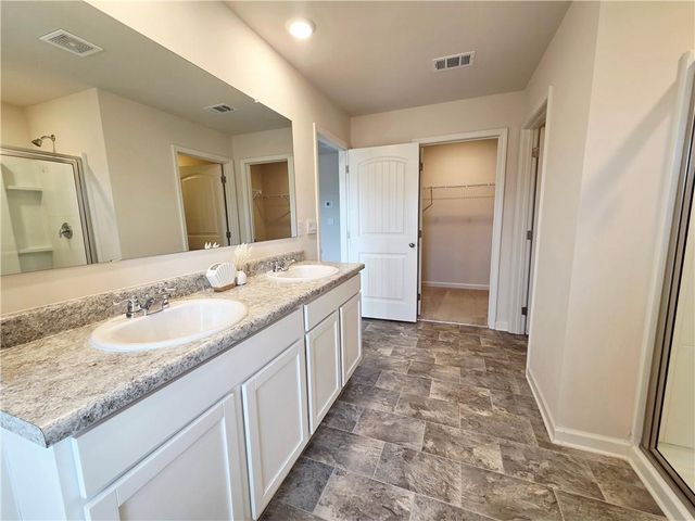 306 Walnut Grove Way, Pendergrass, GA 30567
