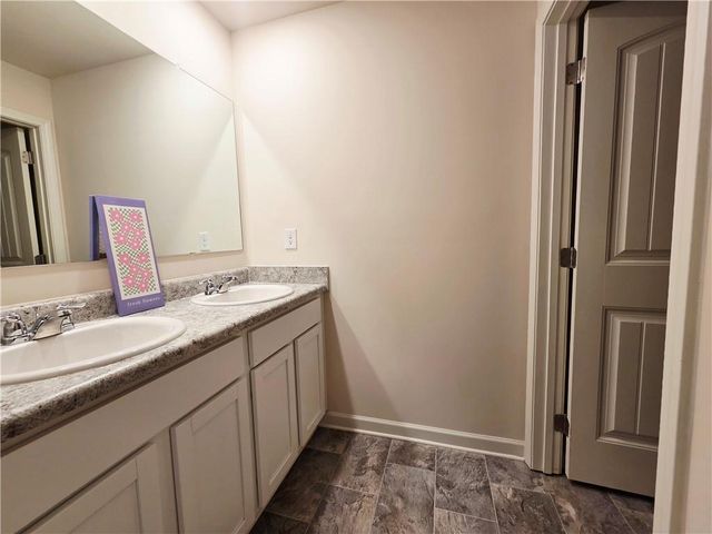 306 Walnut Grove Way, Pendergrass, GA 30567