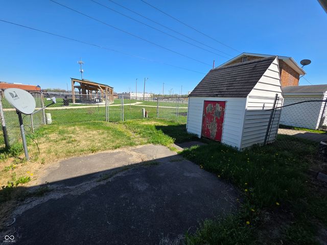 3823 Biscayne Road, Indianapolis, IN 46226